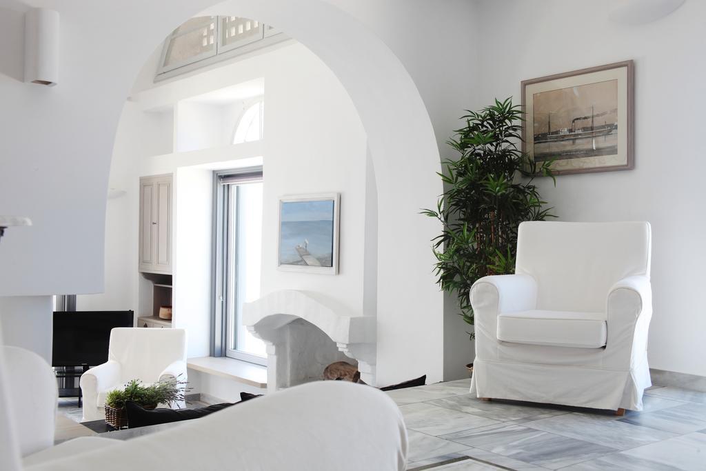 Beautiful Oia Villa Exterior photo