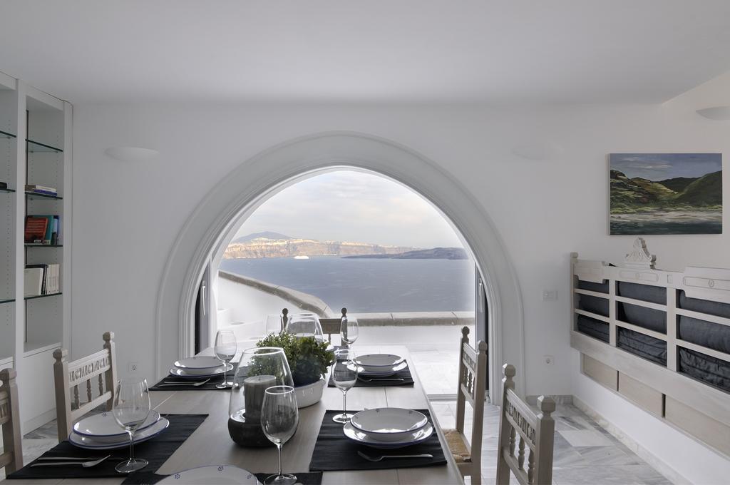 Beautiful Oia Villa Exterior photo